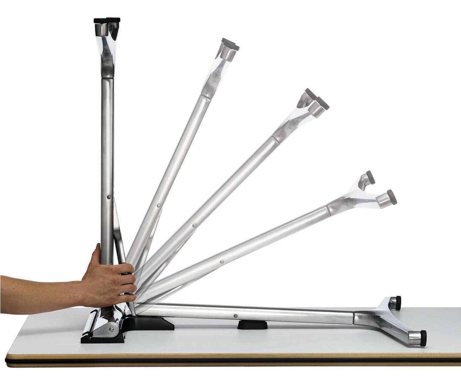 mAx table, cut-out, folding legs mechanism in motion