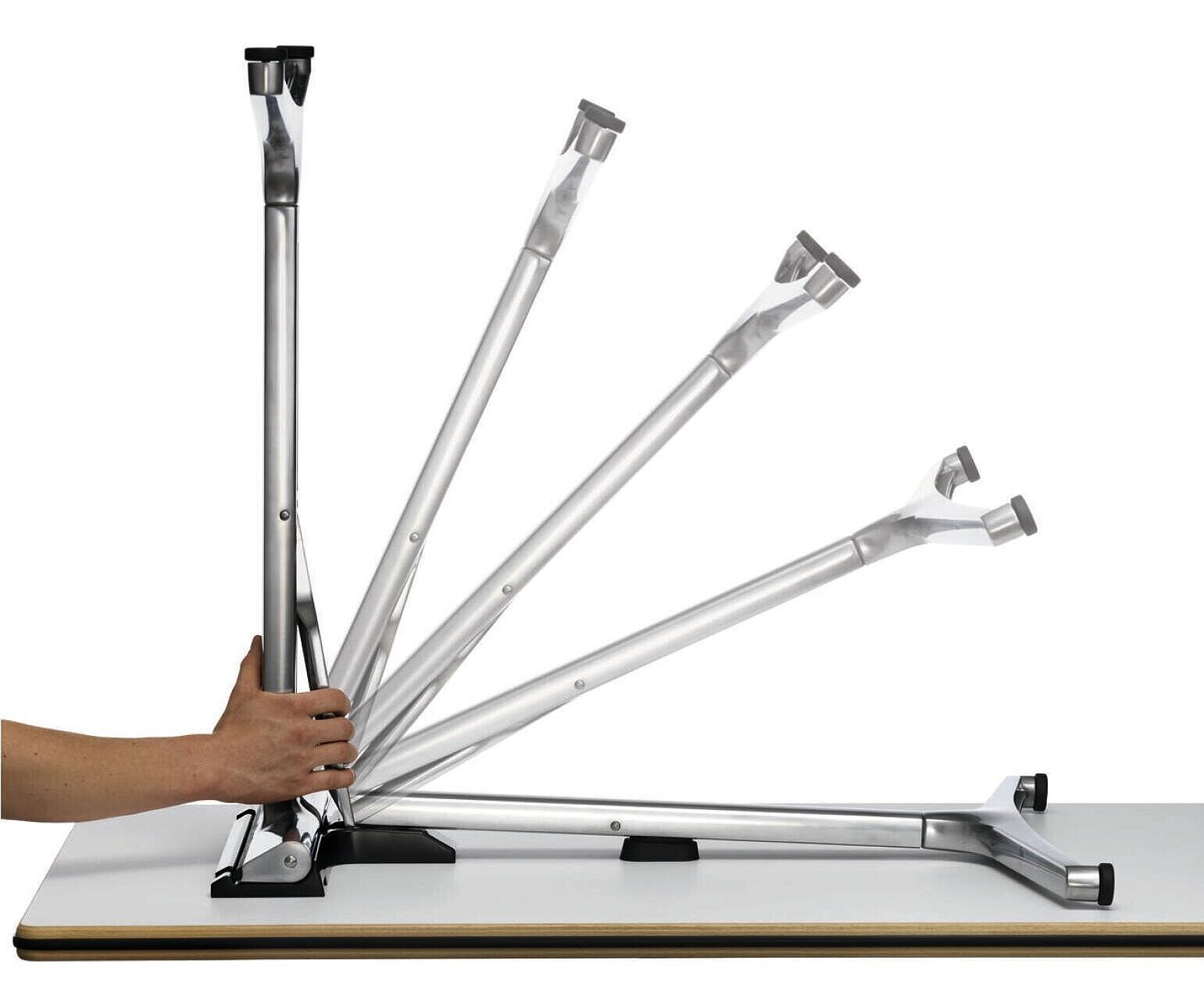 mAx table, cut-out, folding legs mechanism in motion